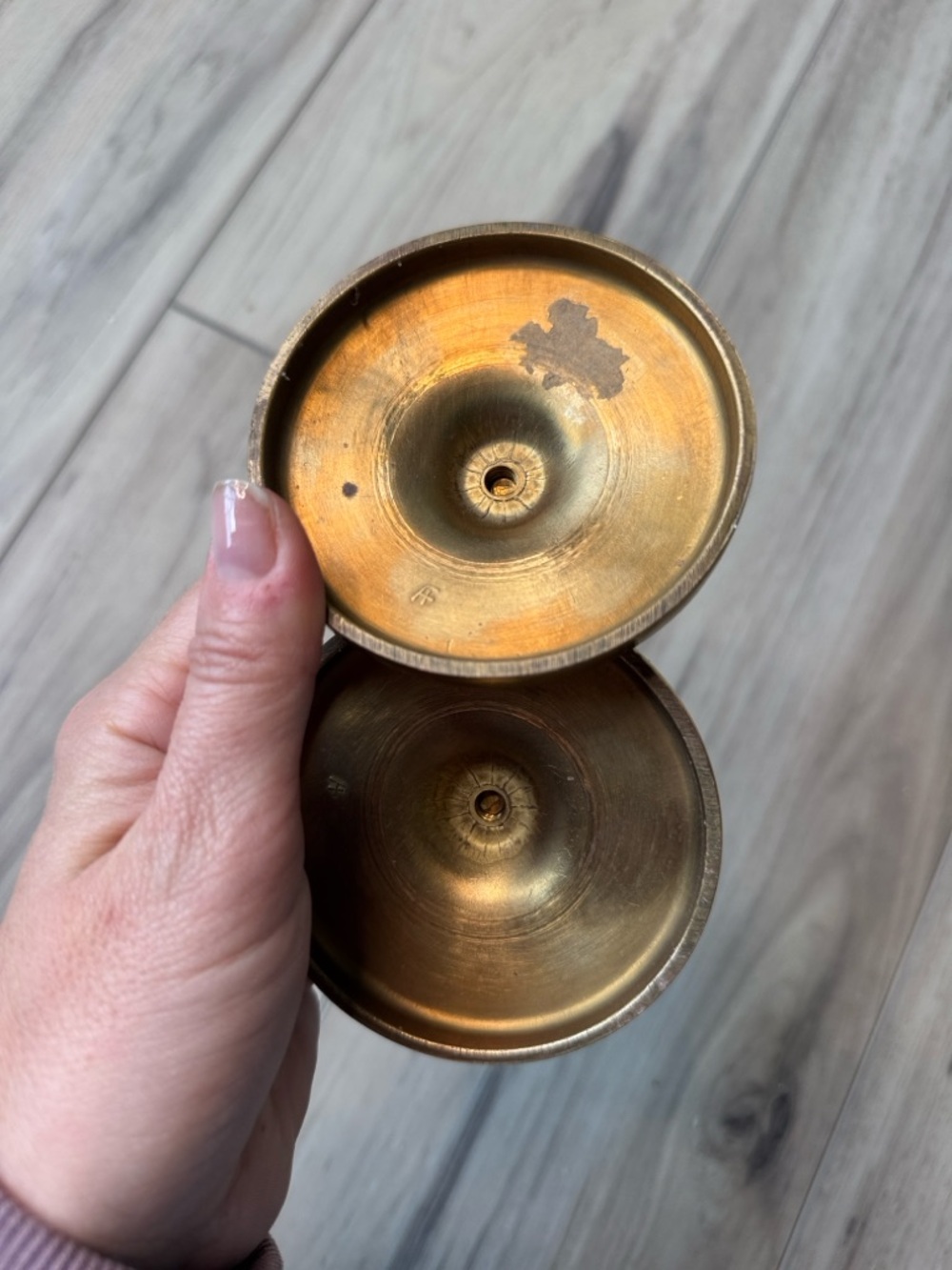 Solid brass vintage candle holders - Picture 3 of 6